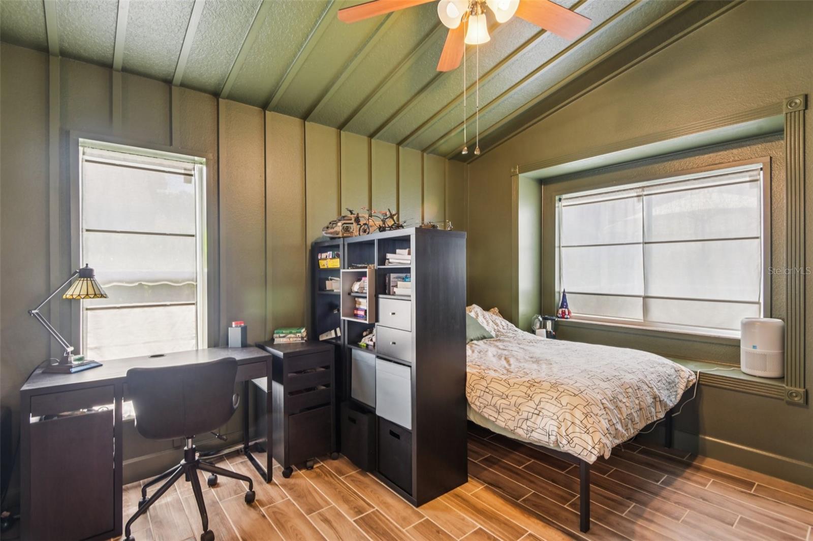 1266 PARADISE LAKE DR, TARPON SPRINGS, FL, 34689