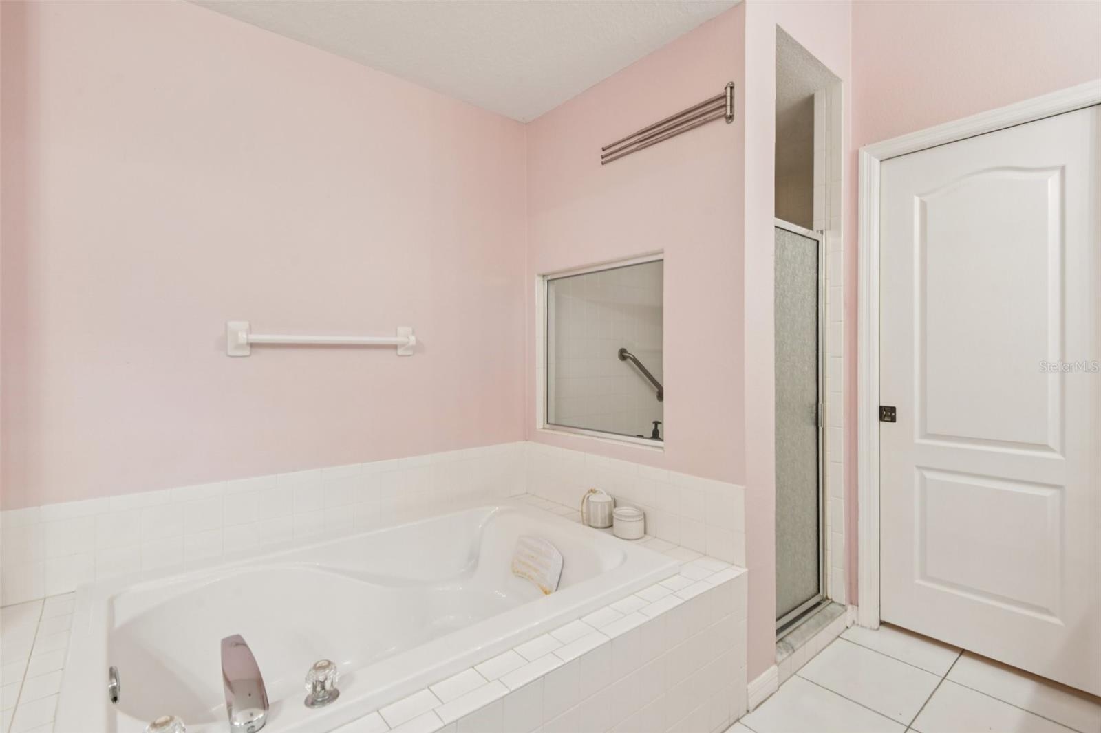 1266 PARADISE LAKE DR, TARPON SPRINGS, FL, 34689