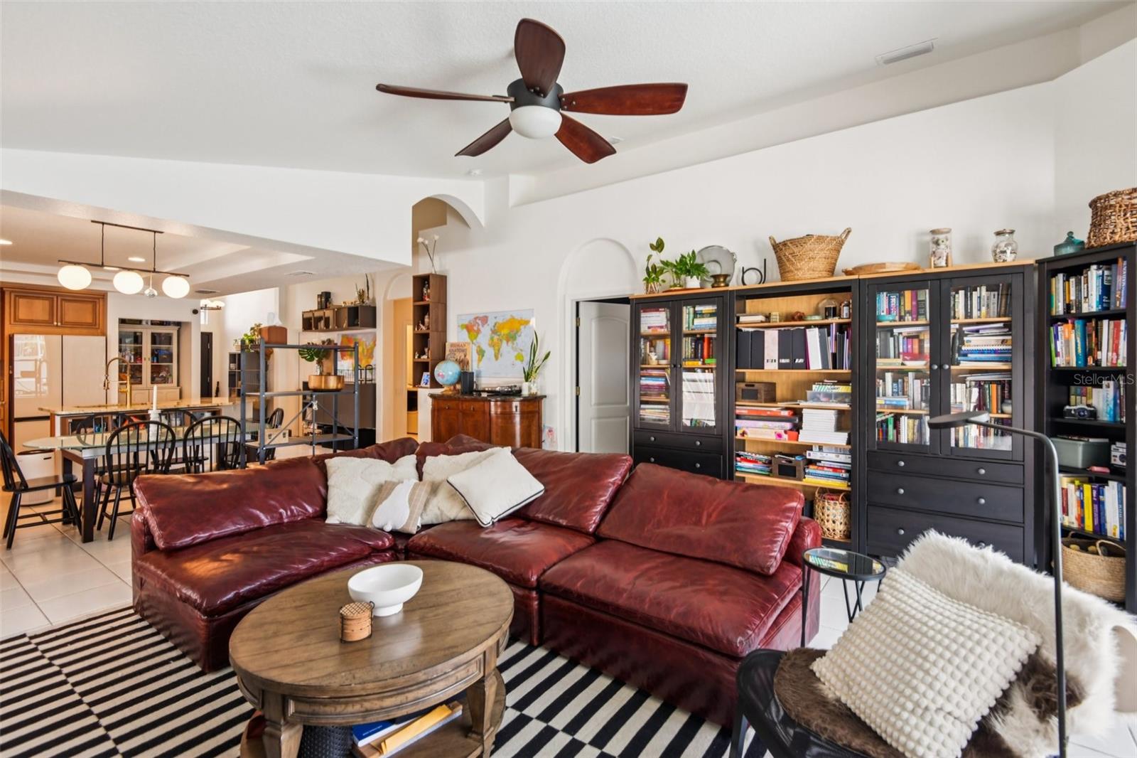 1266 PARADISE LAKE DR, TARPON SPRINGS, FL, 34689