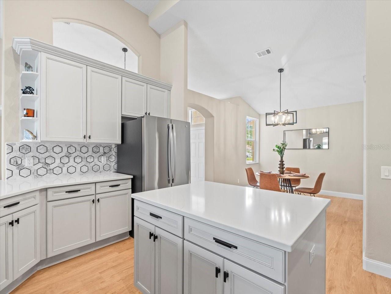 6840 SPARKLING WAY, WESLEY CHAPEL, FL, 33545