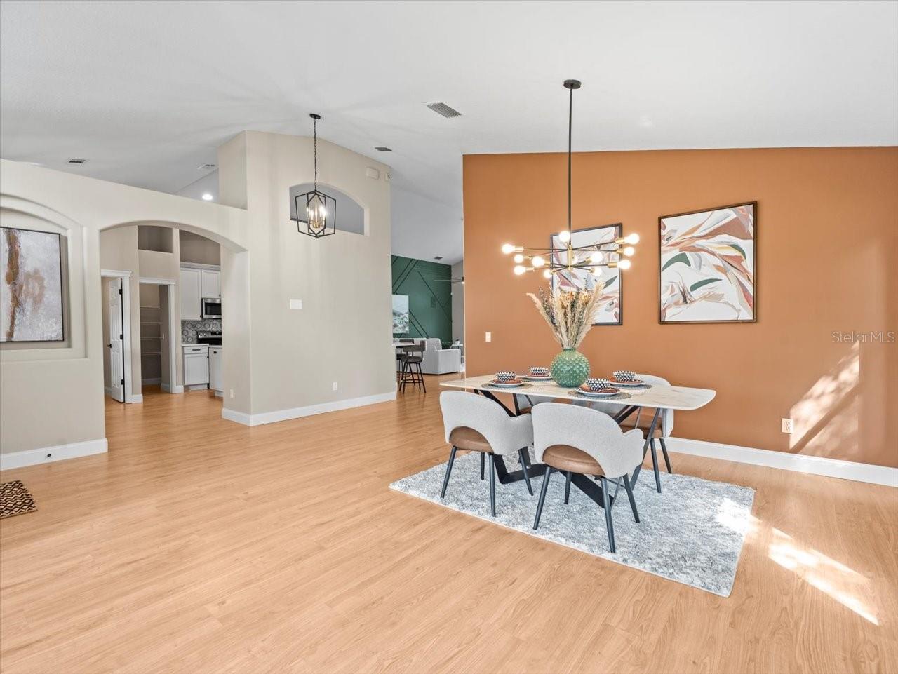 6840 SPARKLING WAY, WESLEY CHAPEL, FL, 33545