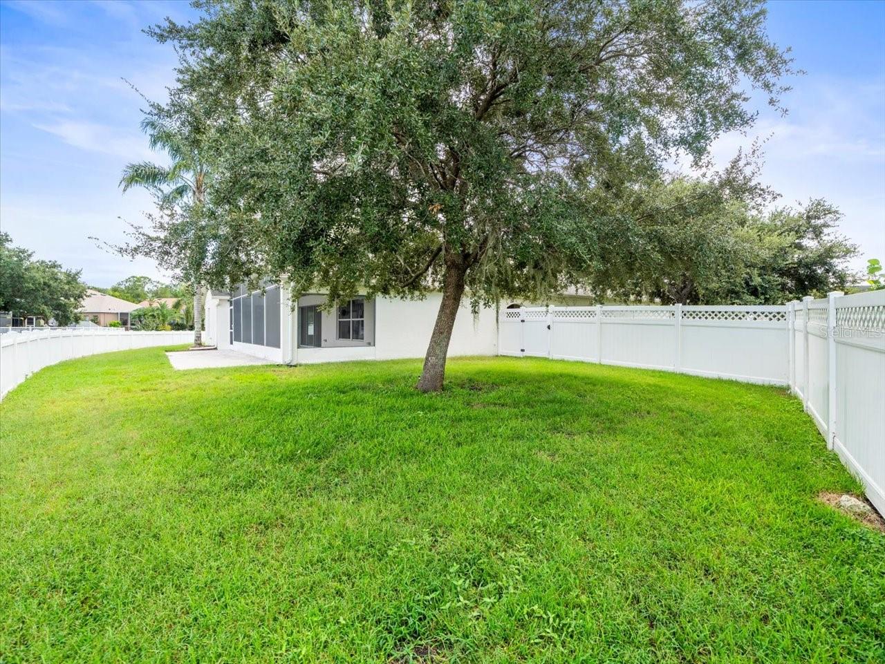 6840 SPARKLING WAY, WESLEY CHAPEL, FL, 33545