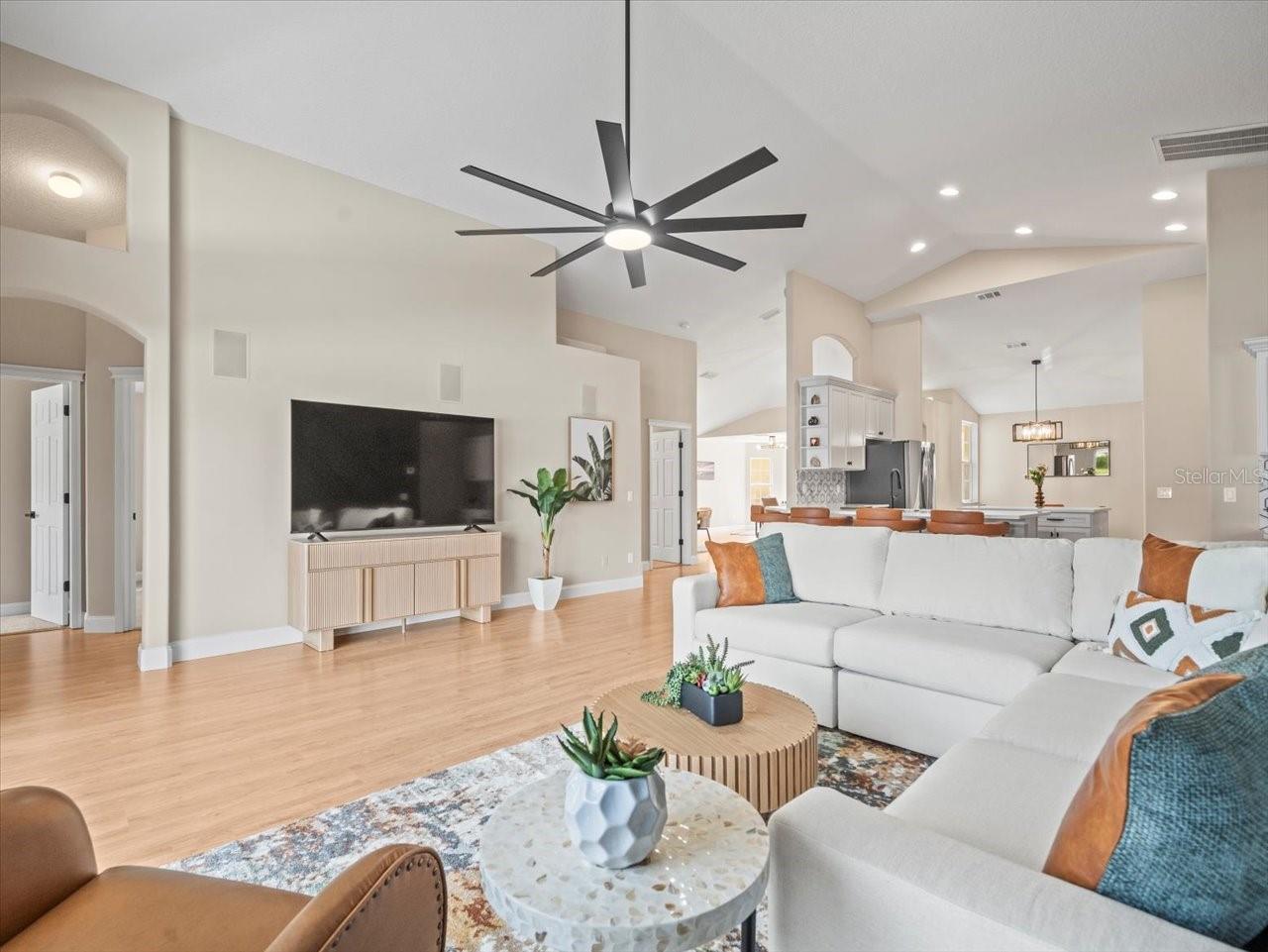 6840 SPARKLING WAY, WESLEY CHAPEL, FL, 33545