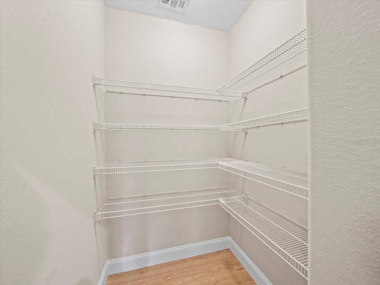 6840 SPARKLING WAY, WESLEY CHAPEL, FL, 33545