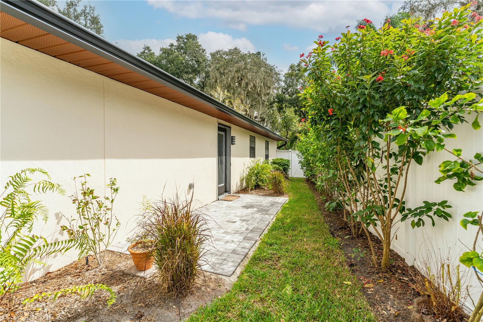 445 SONGBIRD WAY, APOPKA, FL, 32712