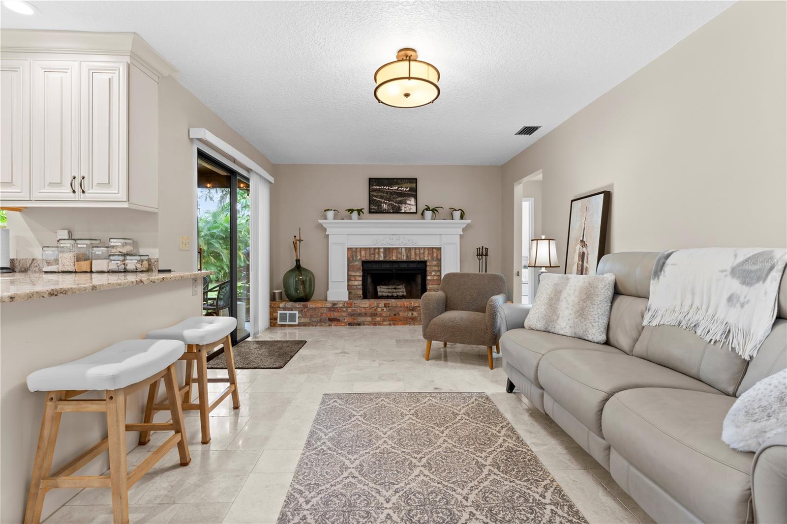 445 SONGBIRD WAY, APOPKA, FL, 32712