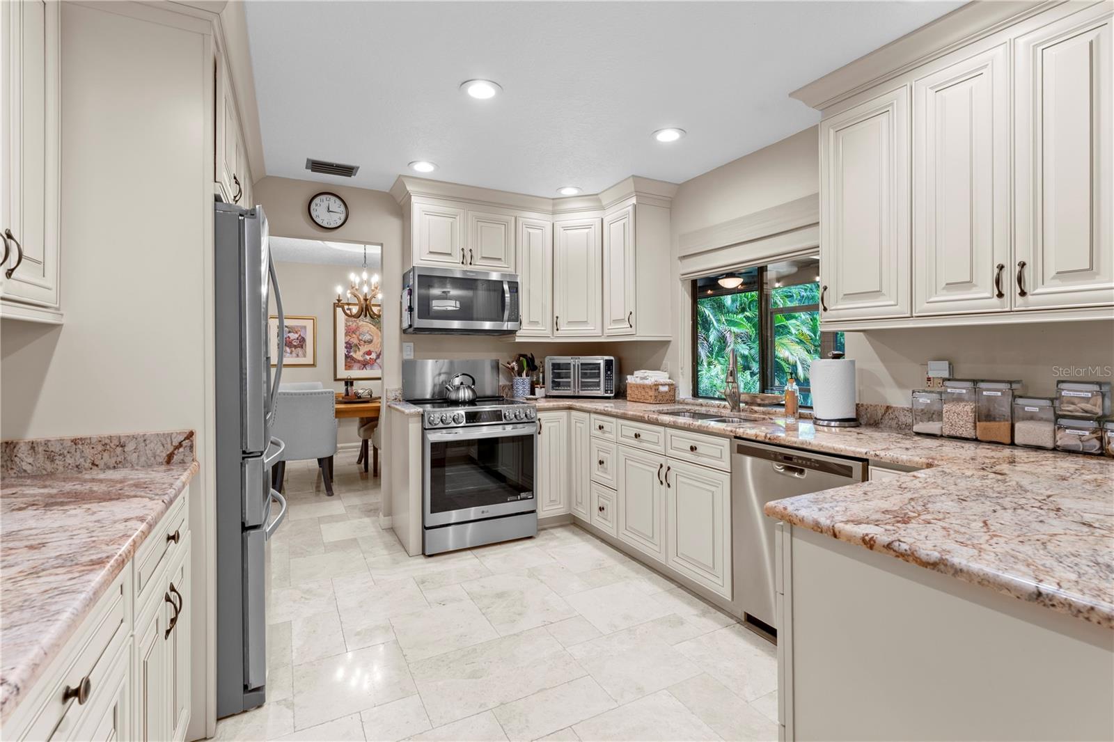 445 SONGBIRD WAY, APOPKA, FL, 32712