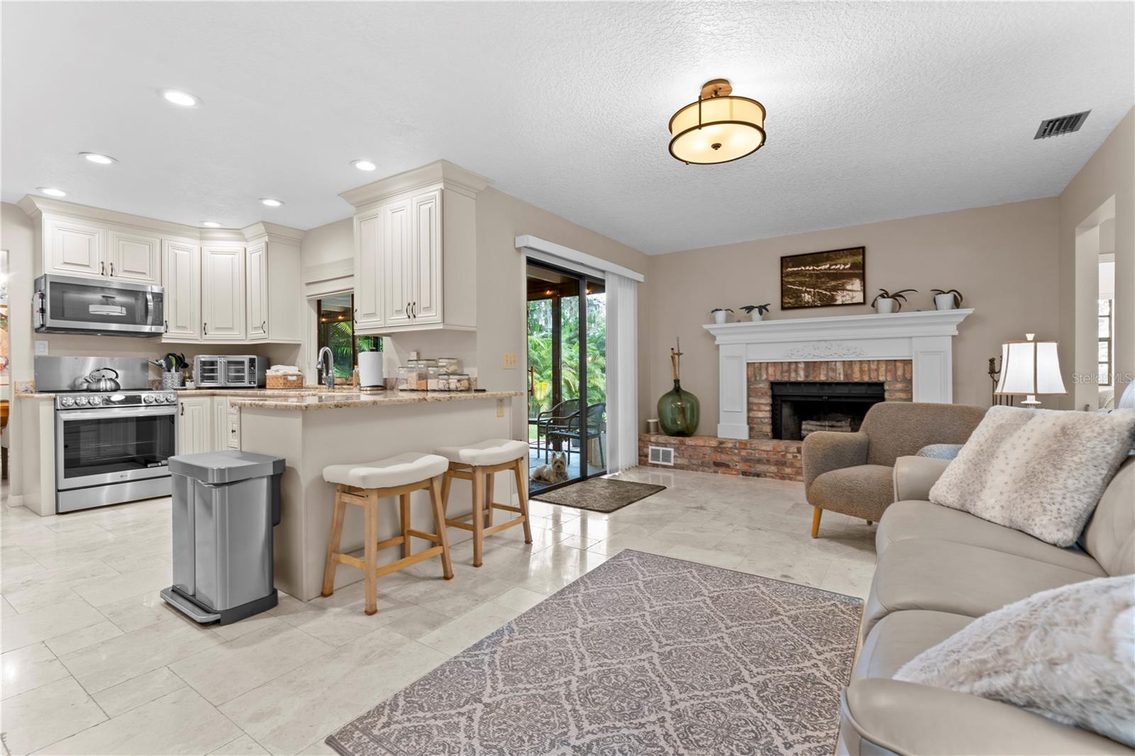 445 SONGBIRD WAY, APOPKA, FL, 32712