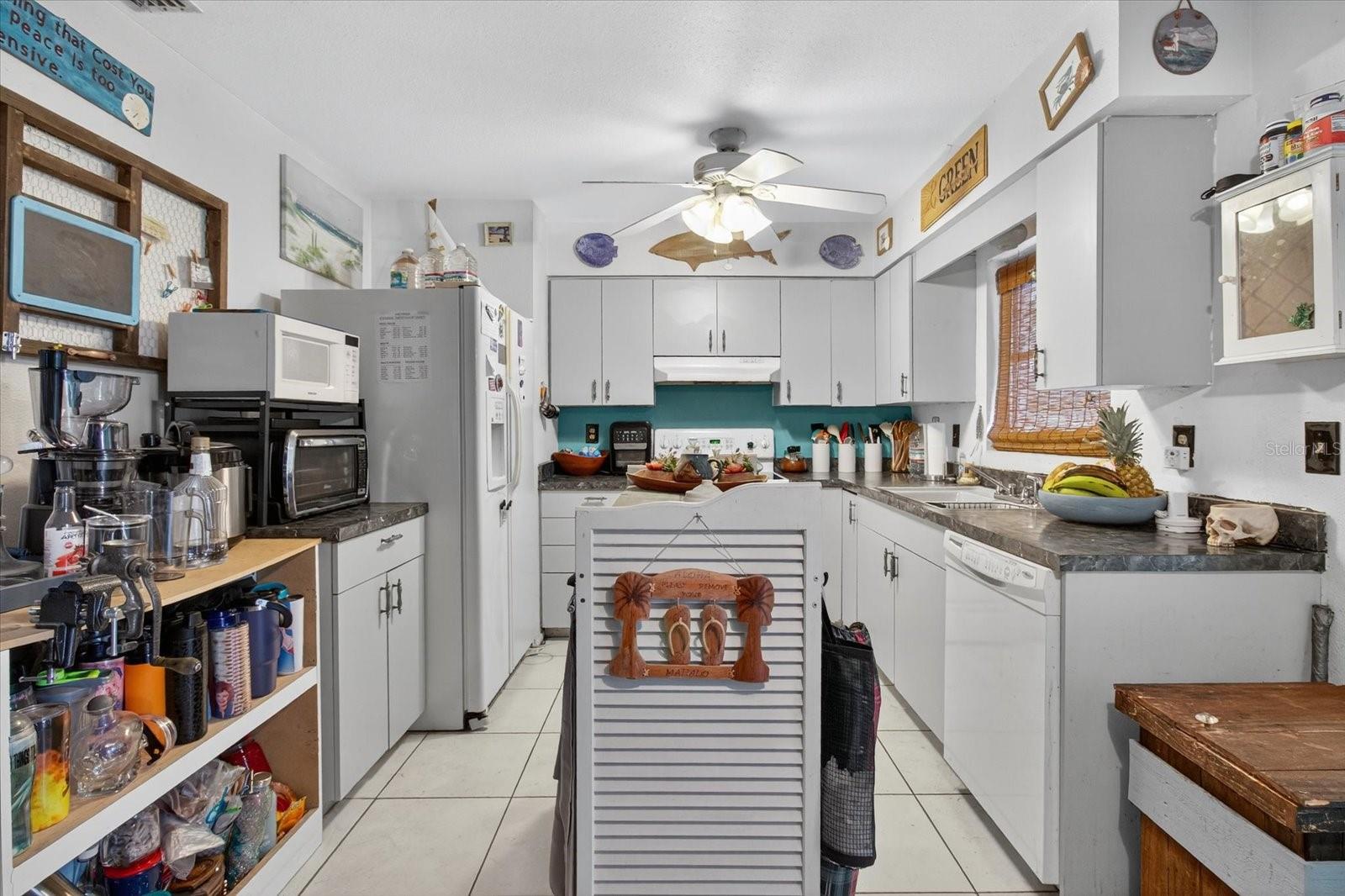 2415 19TH ST E, BRADENTON, FL, 34208