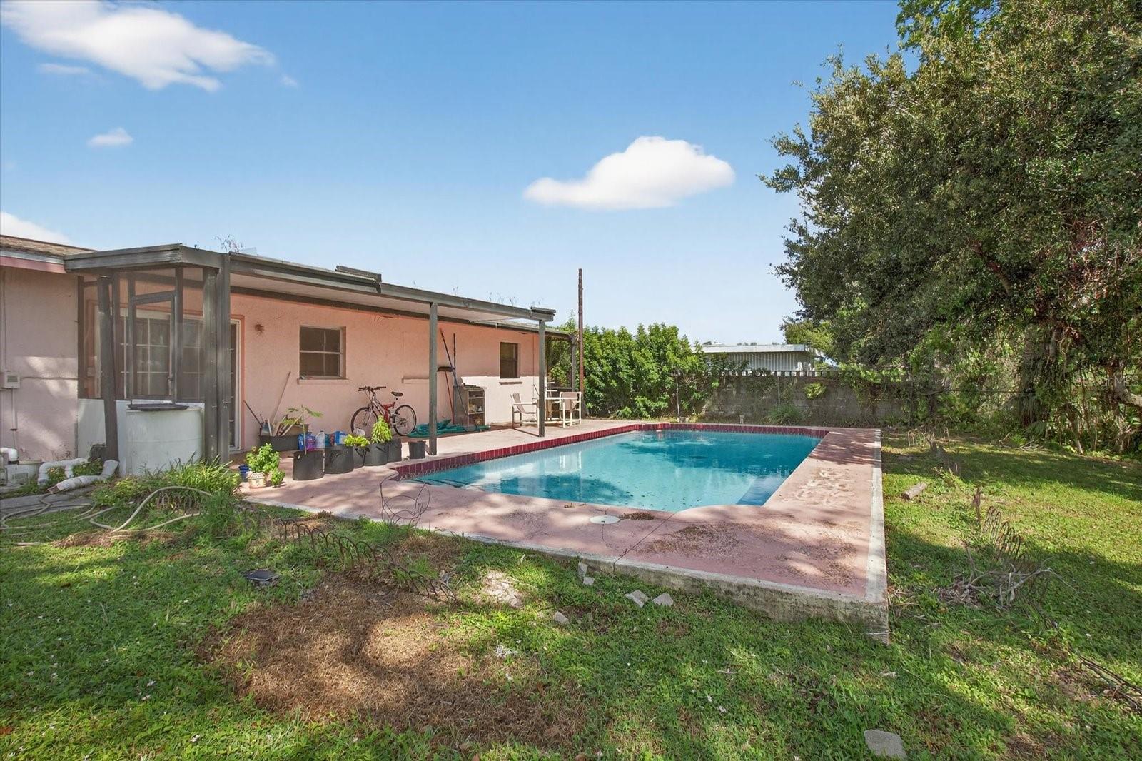 2415 19TH ST E, BRADENTON, FL, 34208