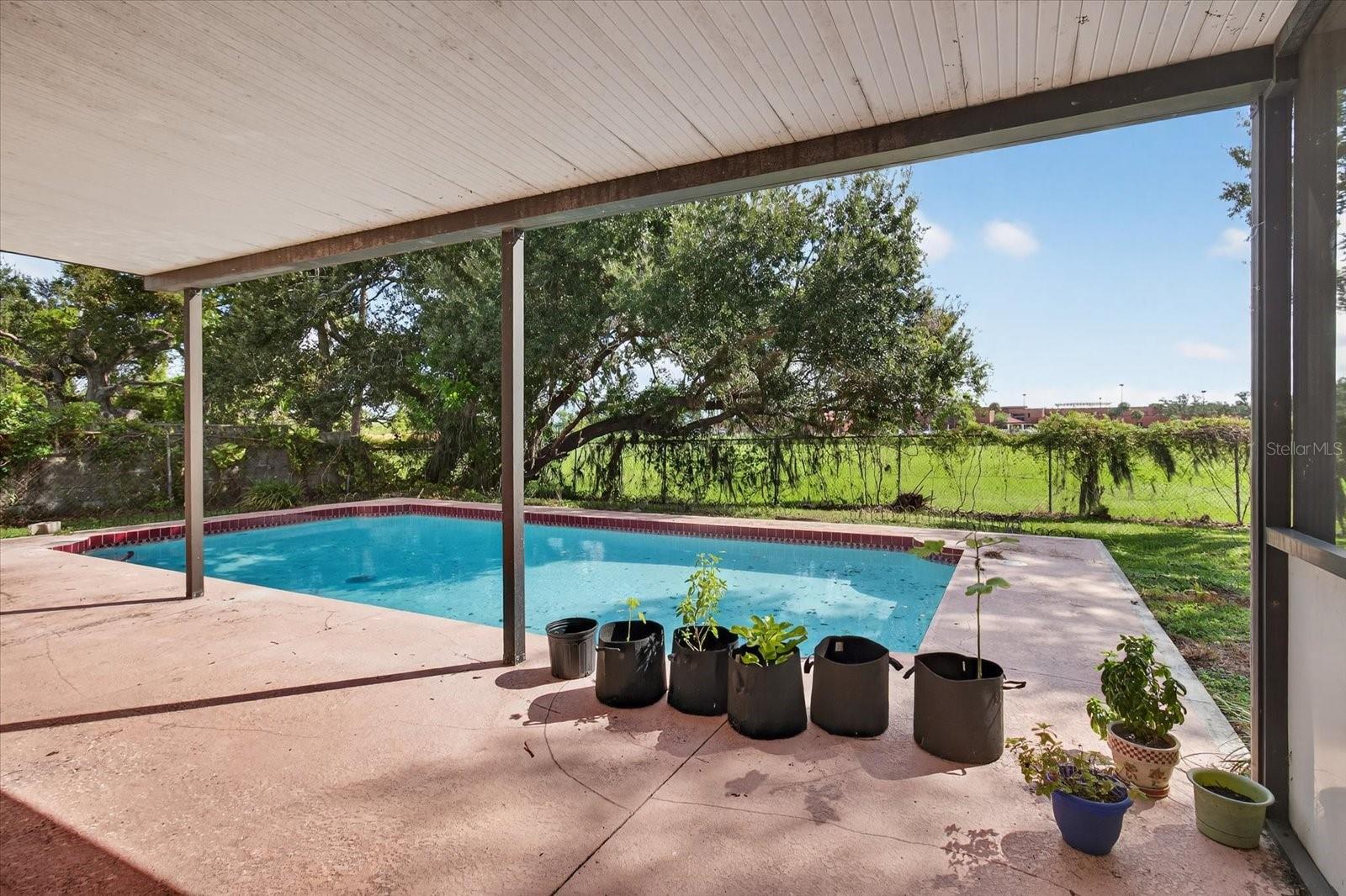 2415 19TH ST E, BRADENTON, FL, 34208