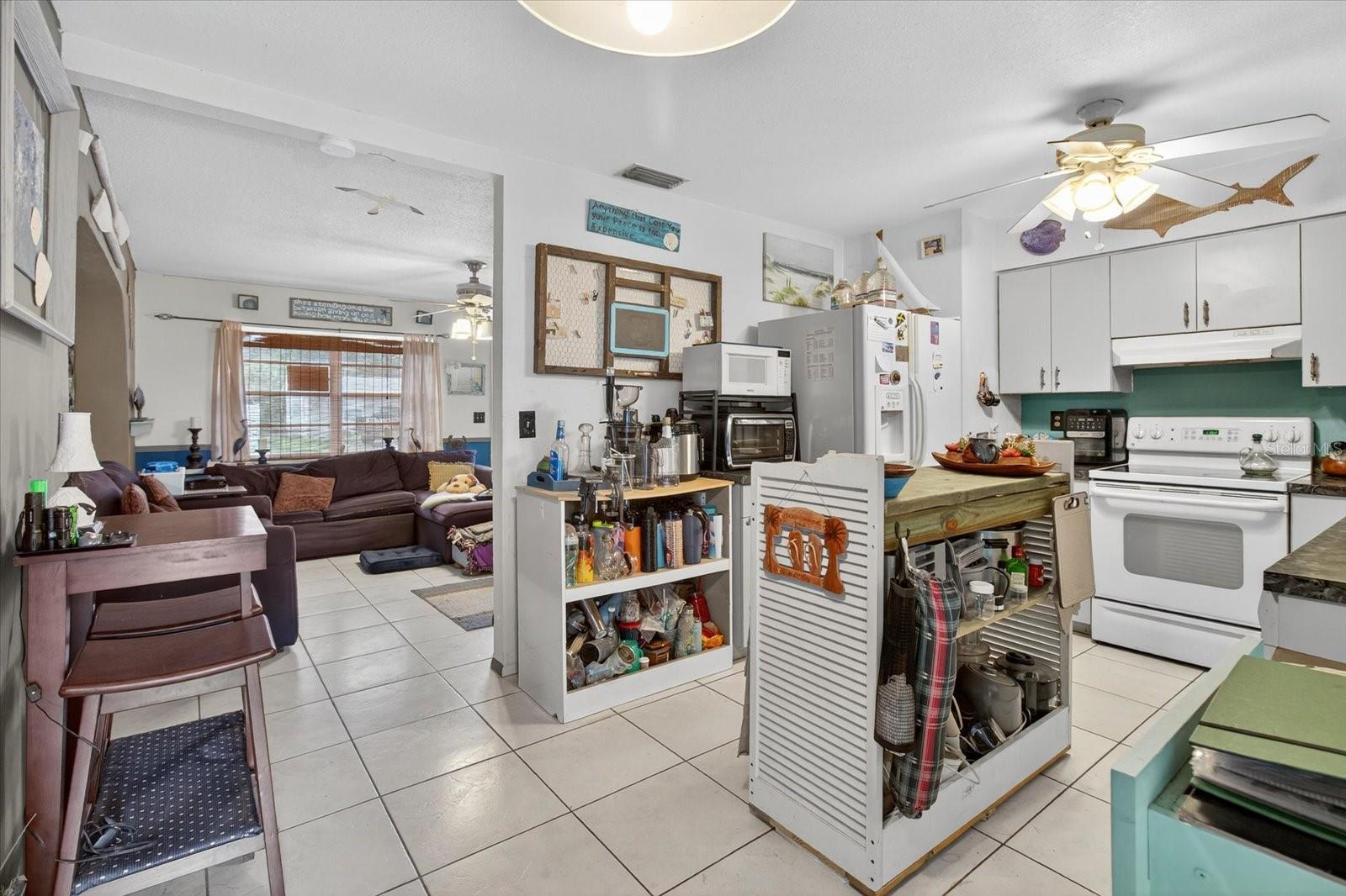 2415 19TH ST E, BRADENTON, FL, 34208