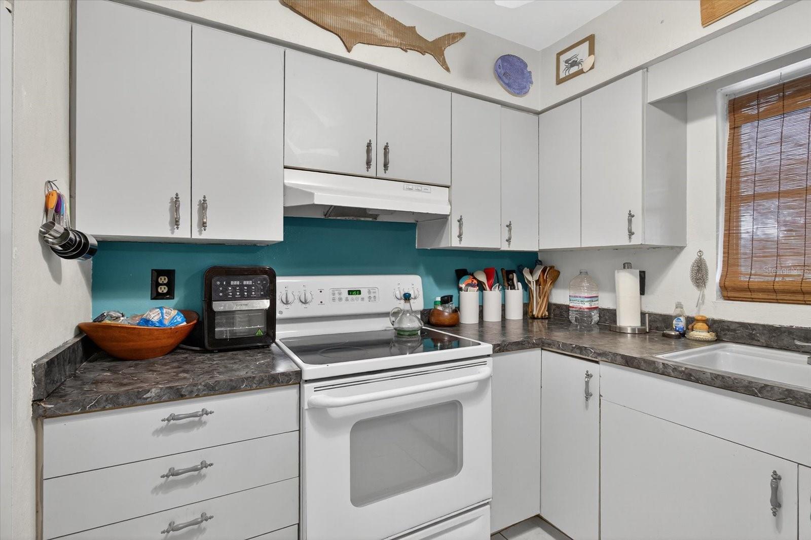 2415 19TH ST E, BRADENTON, FL, 34208