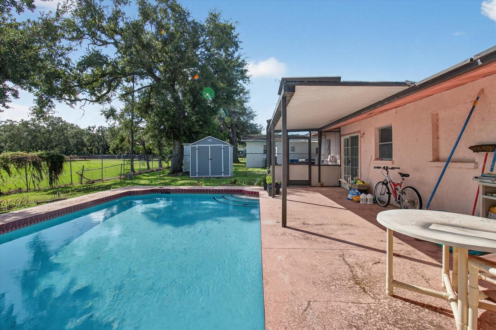 2415 19TH ST E, BRADENTON, FL, 34208