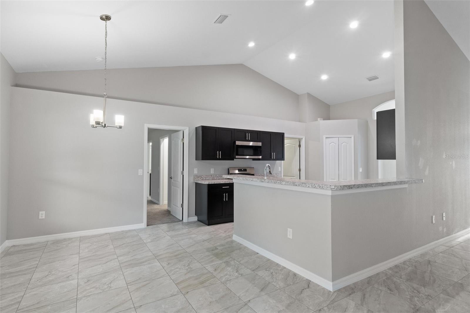 11172 PIGEON AVE, WEEKI WACHEE, FL, 34614