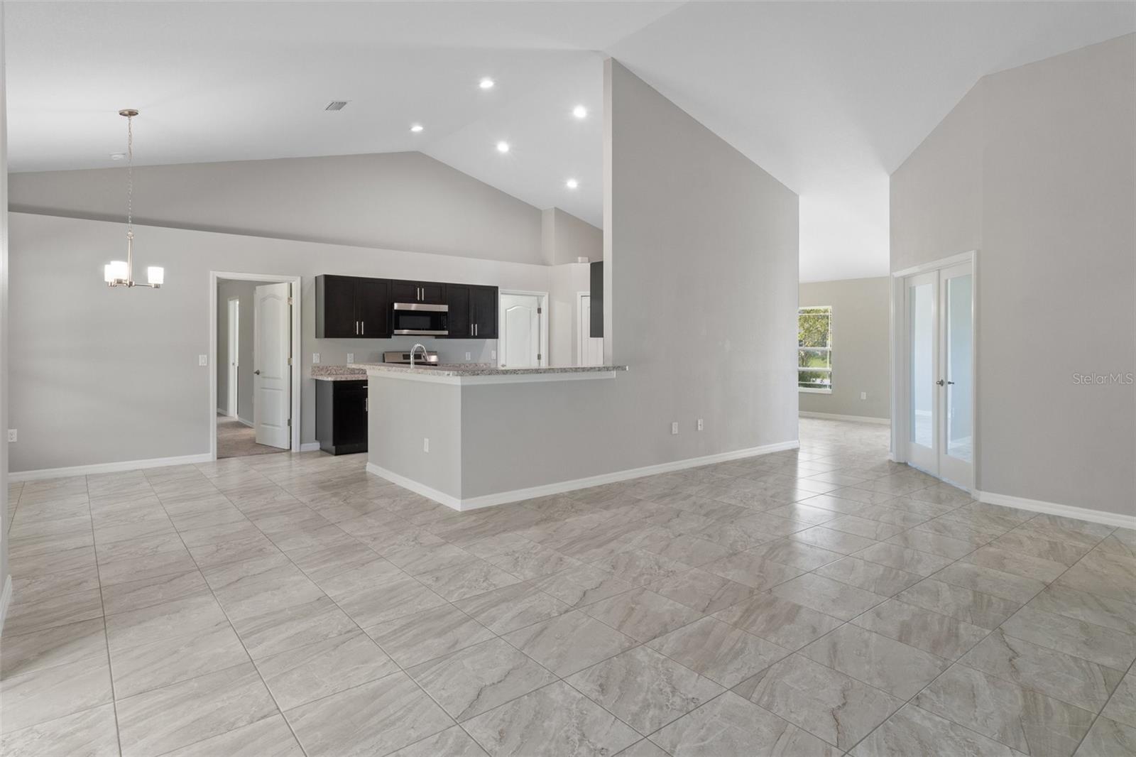 11172 PIGEON AVE, WEEKI WACHEE, FL, 34614