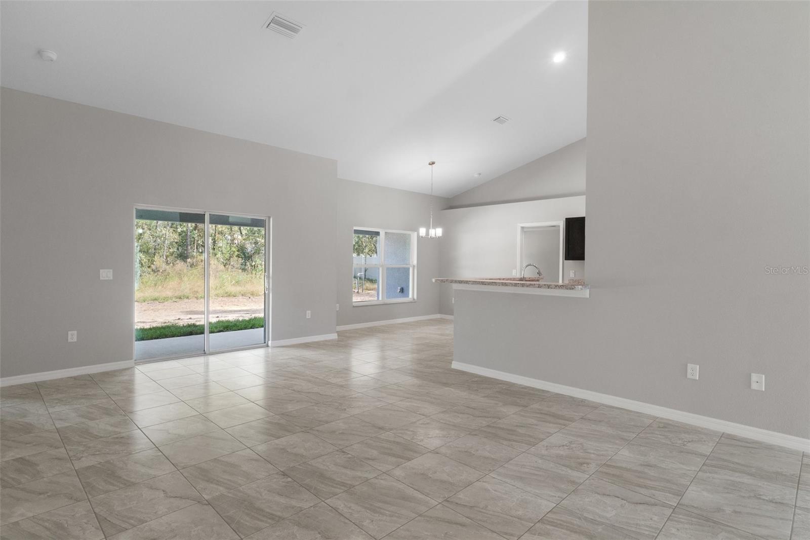 11172 PIGEON AVE, WEEKI WACHEE, FL, 34614