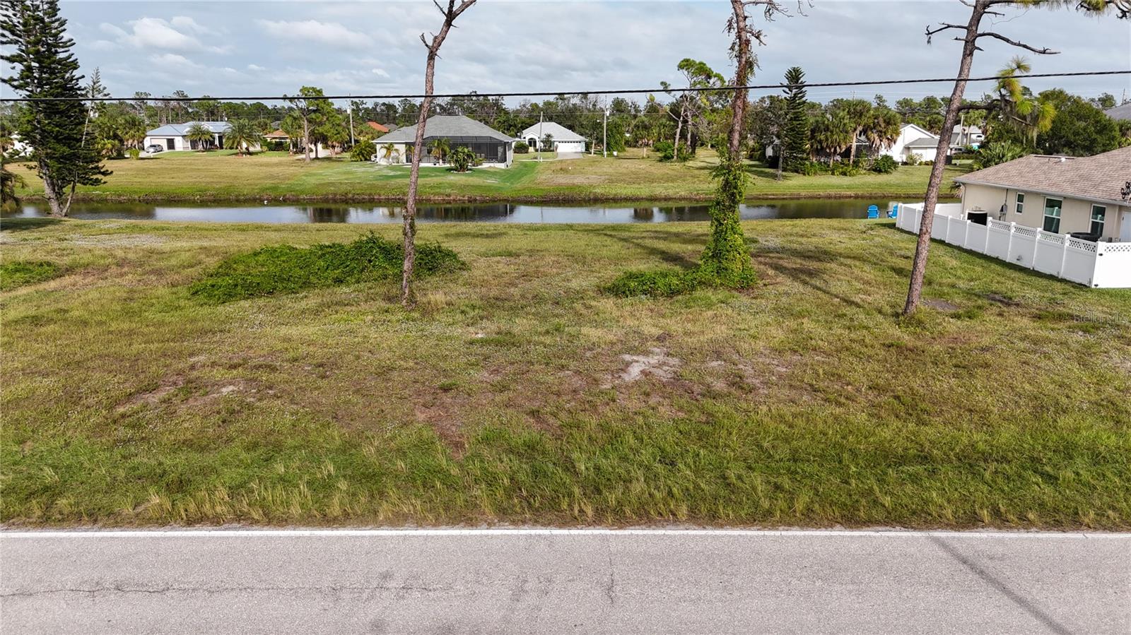 763 ROTONDA CIR, ROTONDA WEST, FL, 33947