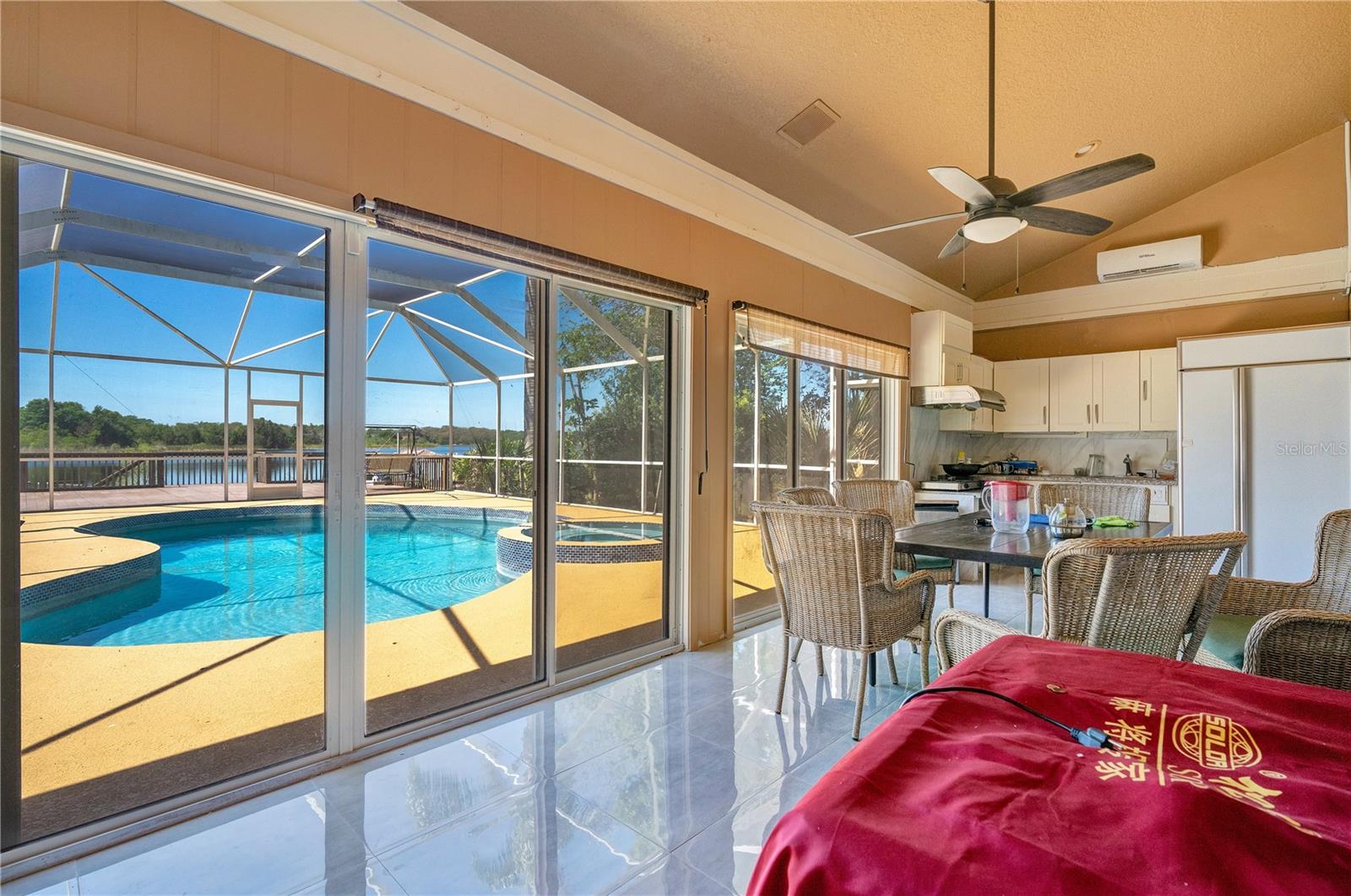 6719 FAIRWAY COVE DR, ORLANDO, FL, 32835