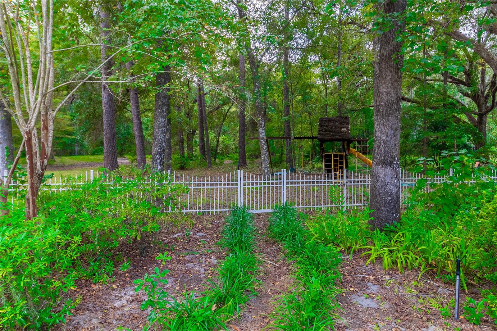 11121 NW 15TH PL, GAINESVILLE, FL, 32606