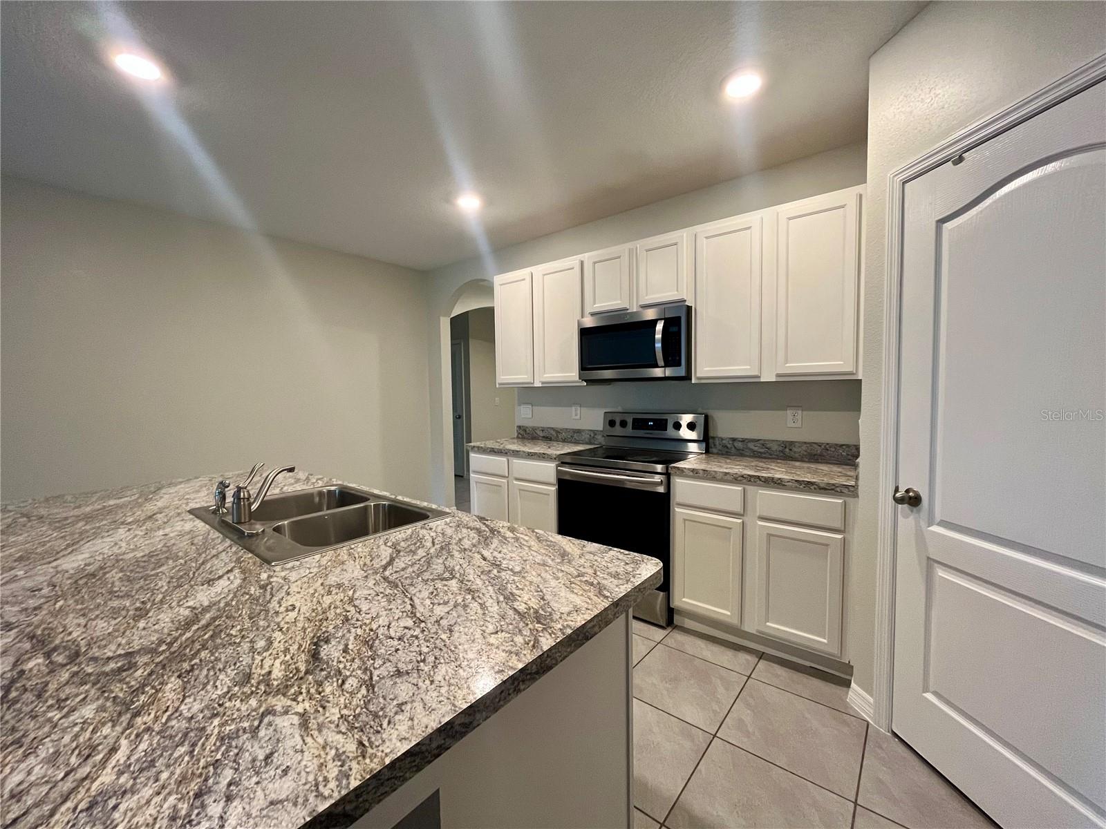 531 AUBURN GROVE TER, AUBURNDALE, FL, 33823