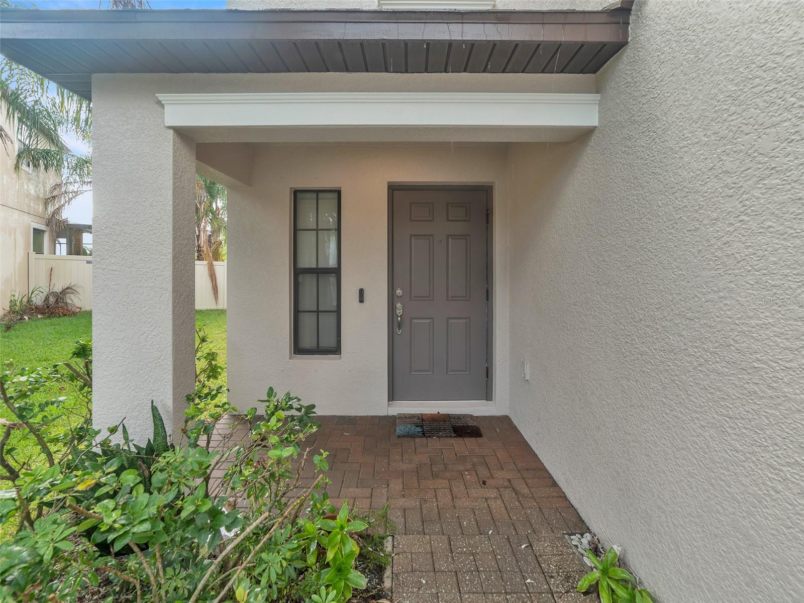 10043 NEWMINSTER LOOP, RUSKIN, FL, 33573