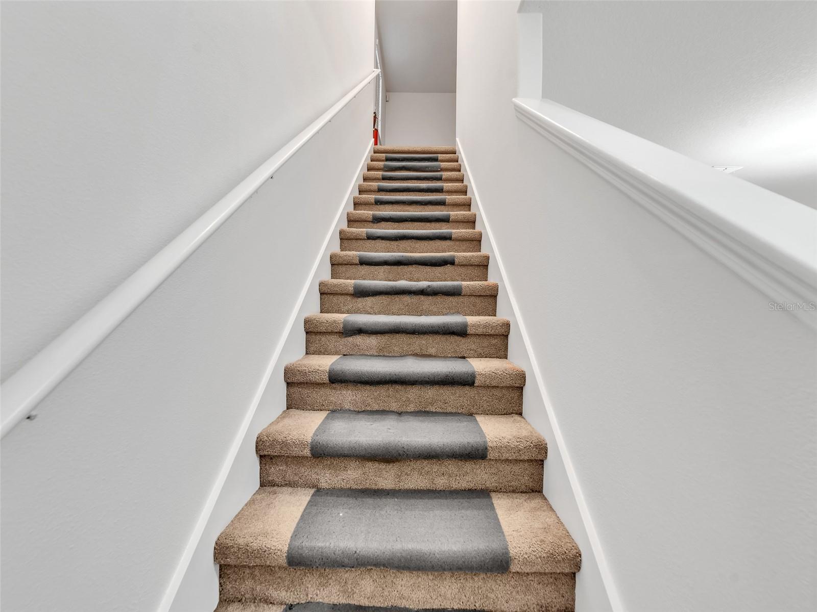 10043 NEWMINSTER LOOP, RUSKIN, FL, 33573