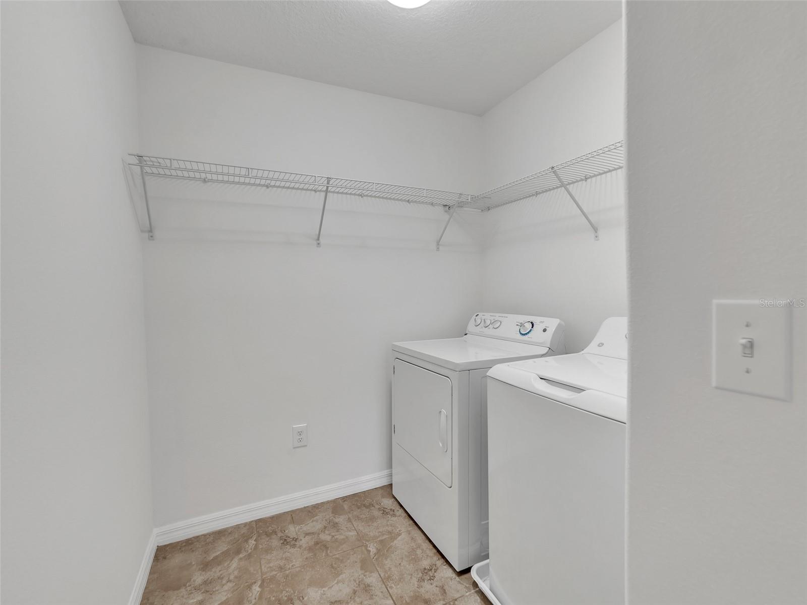 10043 NEWMINSTER LOOP, RUSKIN, FL, 33573