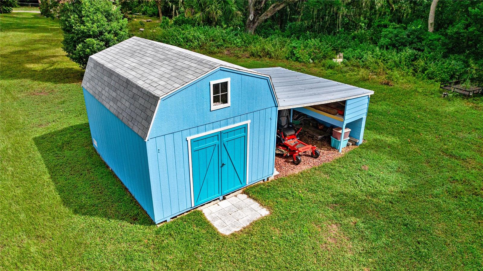 2700 WESTSIDE DR, LEESBURG, FL, 34748