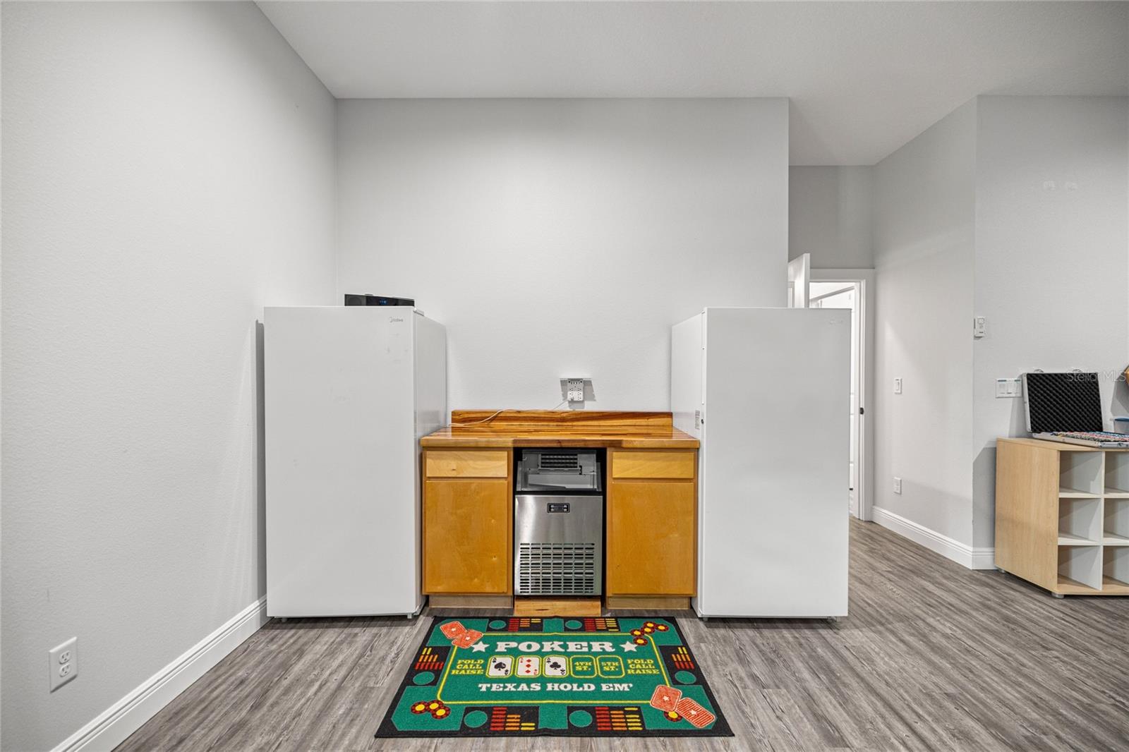 2700 WESTSIDE DR, LEESBURG, FL, 34748