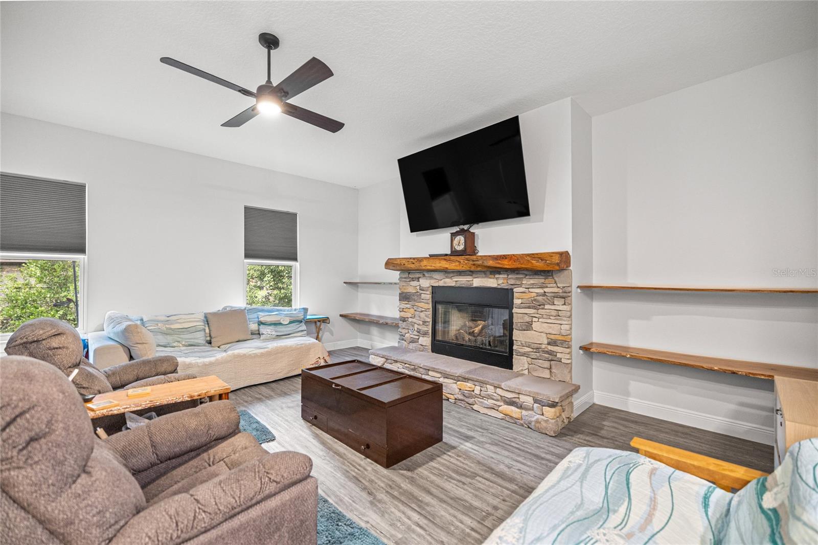 2700 WESTSIDE DR, LEESBURG, FL, 34748