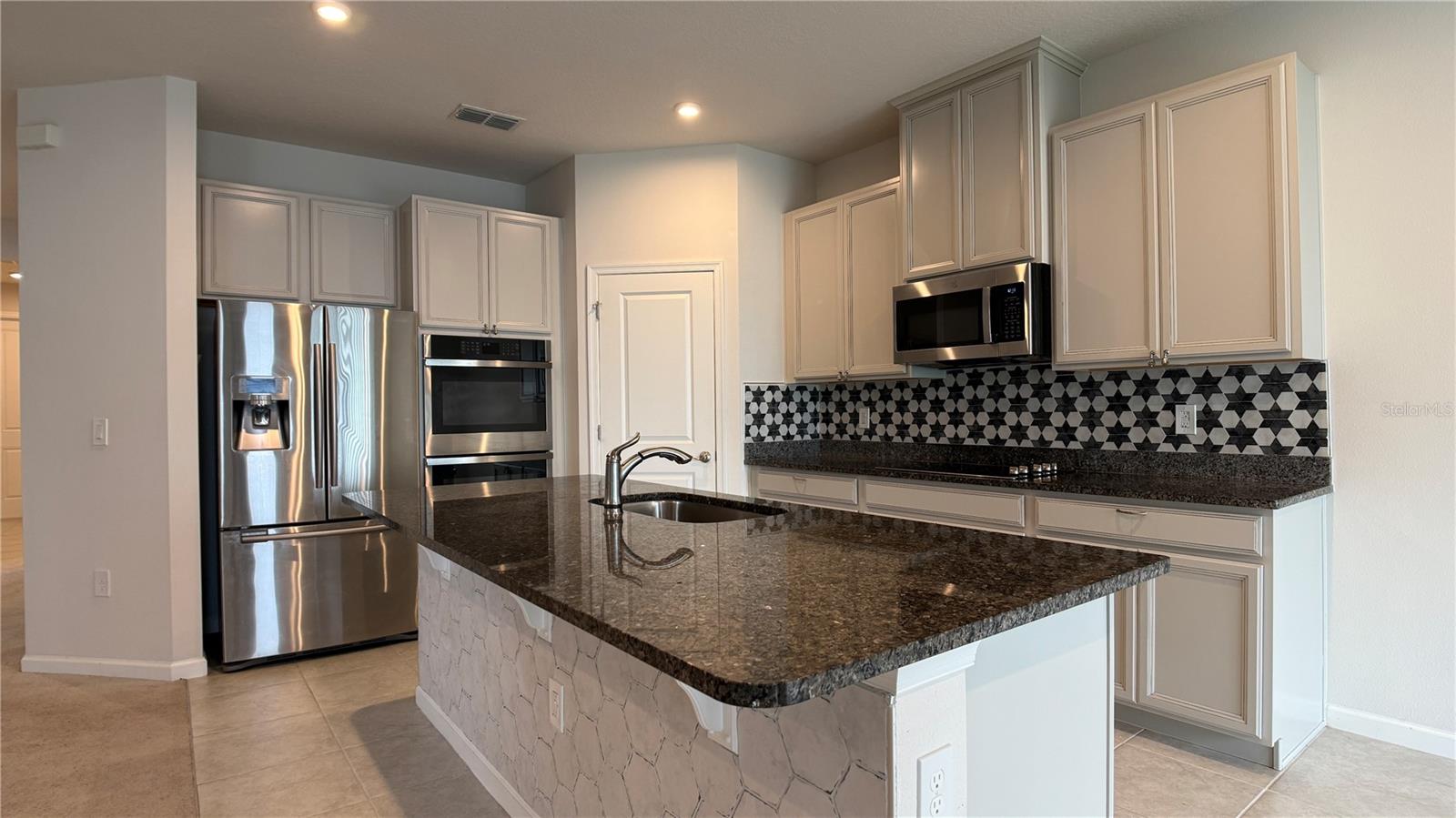 648 BLOOM TER, DAVENPORT, FL, 33837