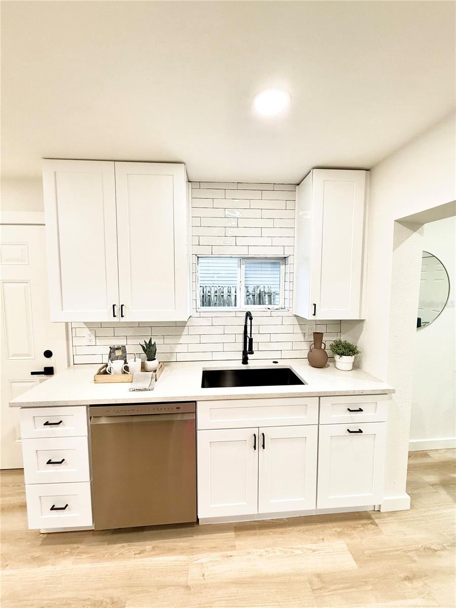 3307 25TH ST N, ST PETERSBURG, FL, 33713