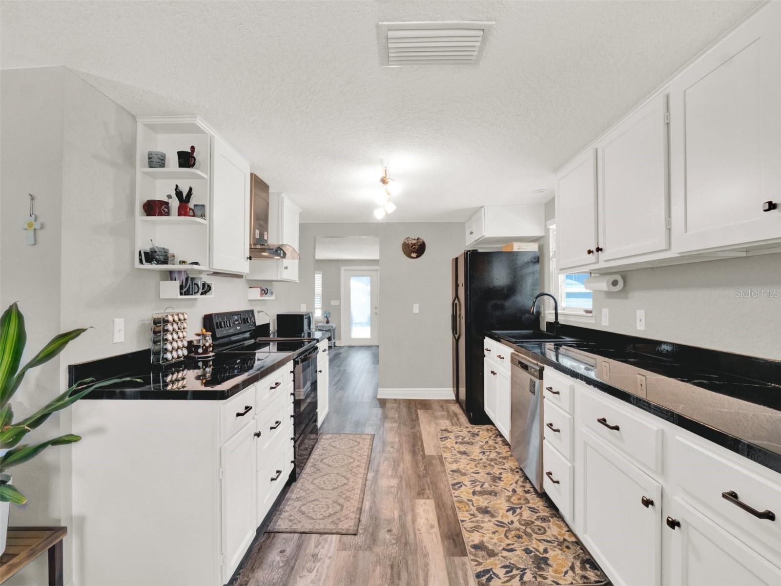 2721 EVERGREEN DR, EDGEWATER, FL, 32141