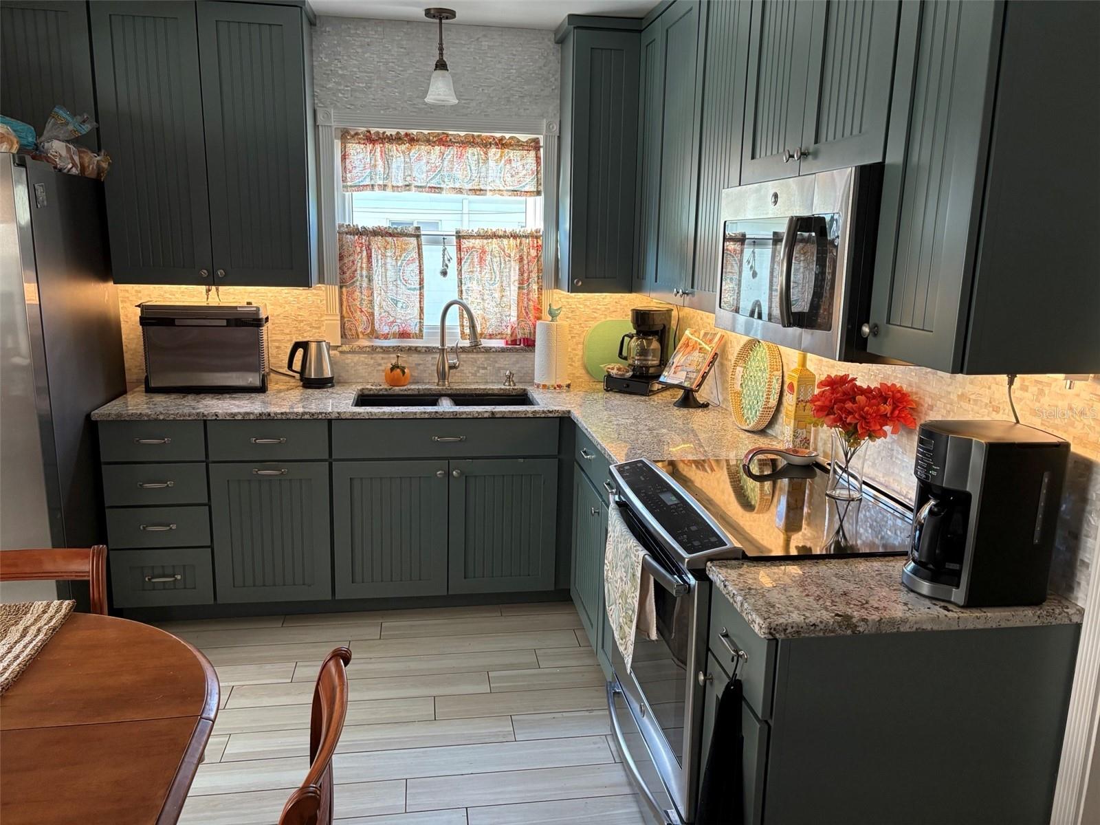 1331 S ALLENDALE AVE, SARASOTA, FL, 34239