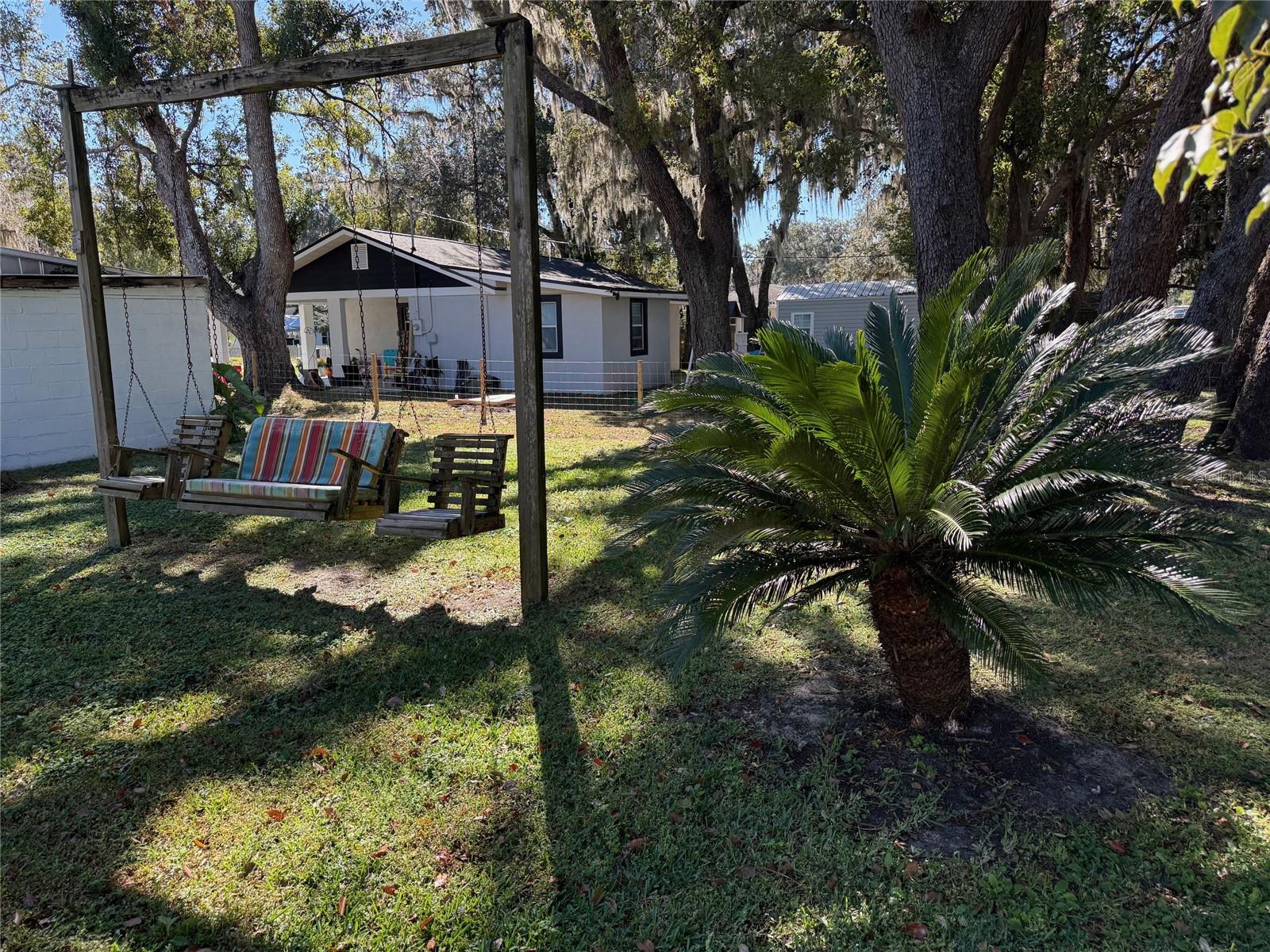 5102 HILL DR, ZEPHYRHILLS, FL, 33542