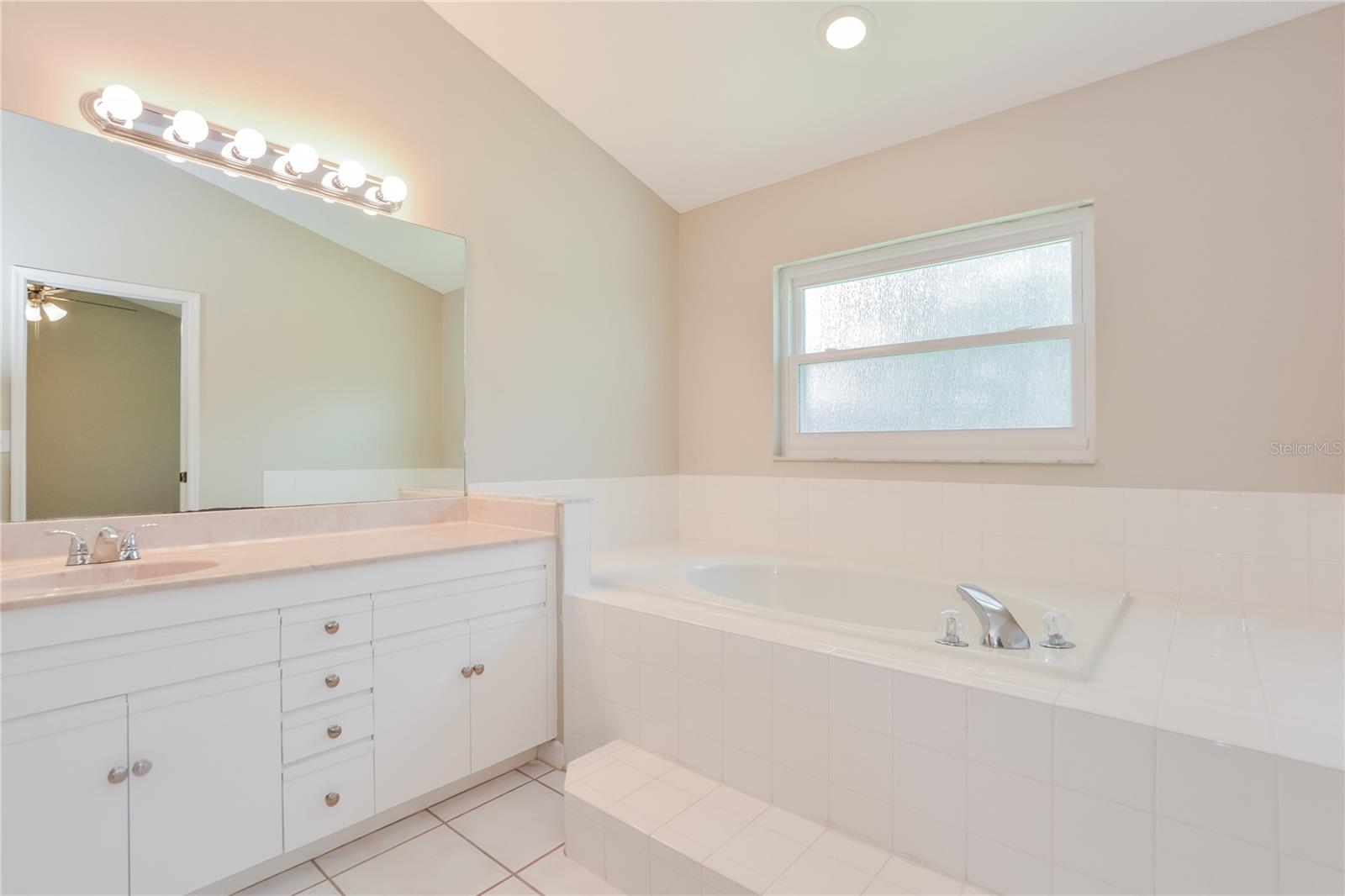 1024 LONG BRANCH LN, OVIEDO, FL, 32765