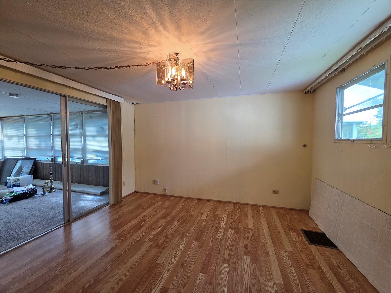 82008 A ST N #8, PINELLAS PARK, FL, 33781