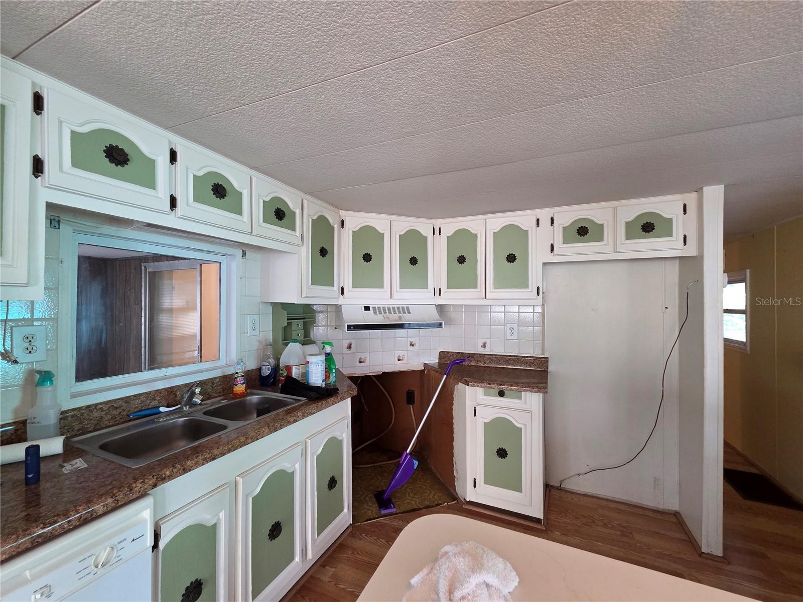 82008 A ST N #8, PINELLAS PARK, FL, 33781