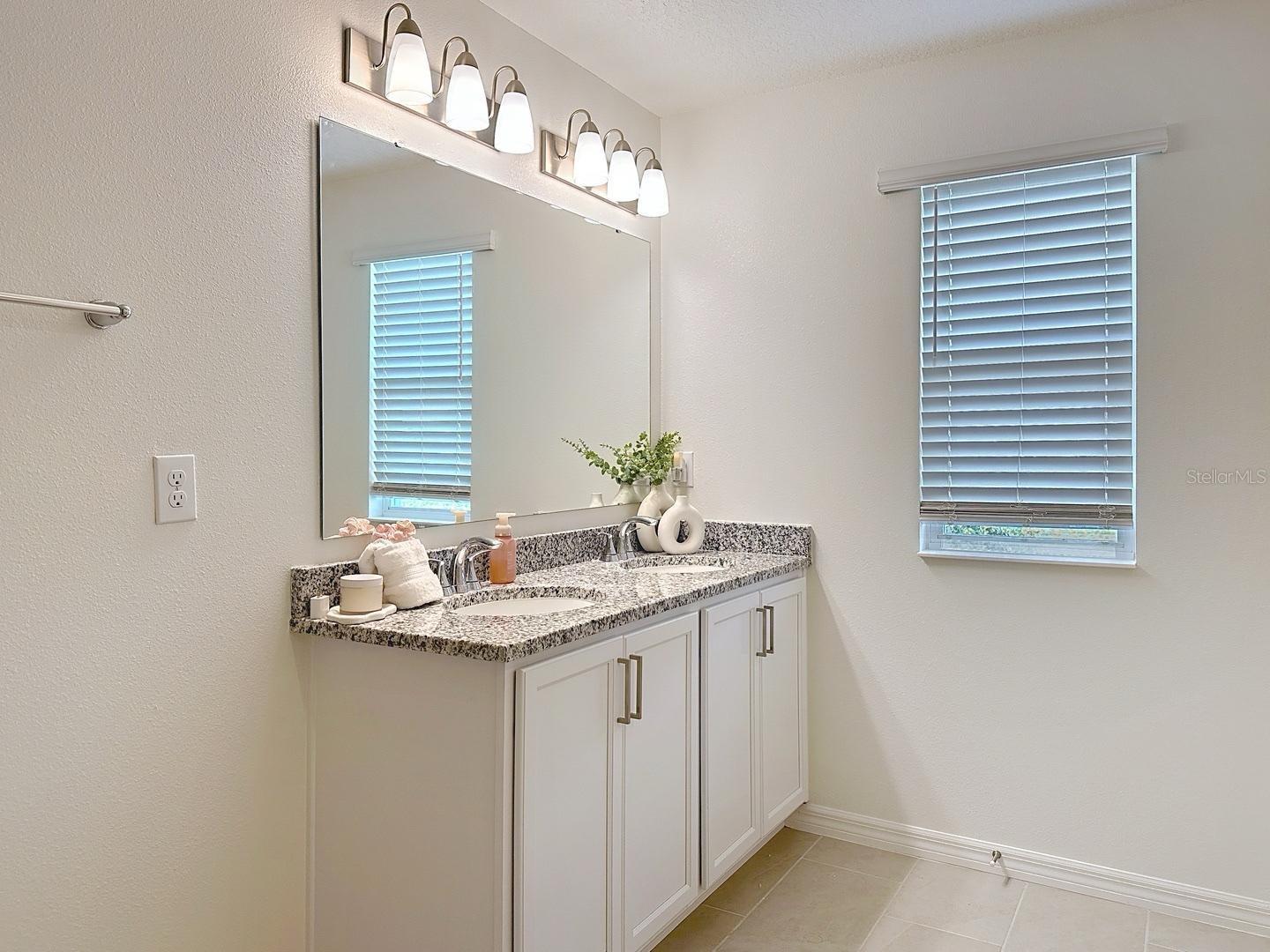 895 OVERPOOL AVE, DAVENPORT, FL, 33896