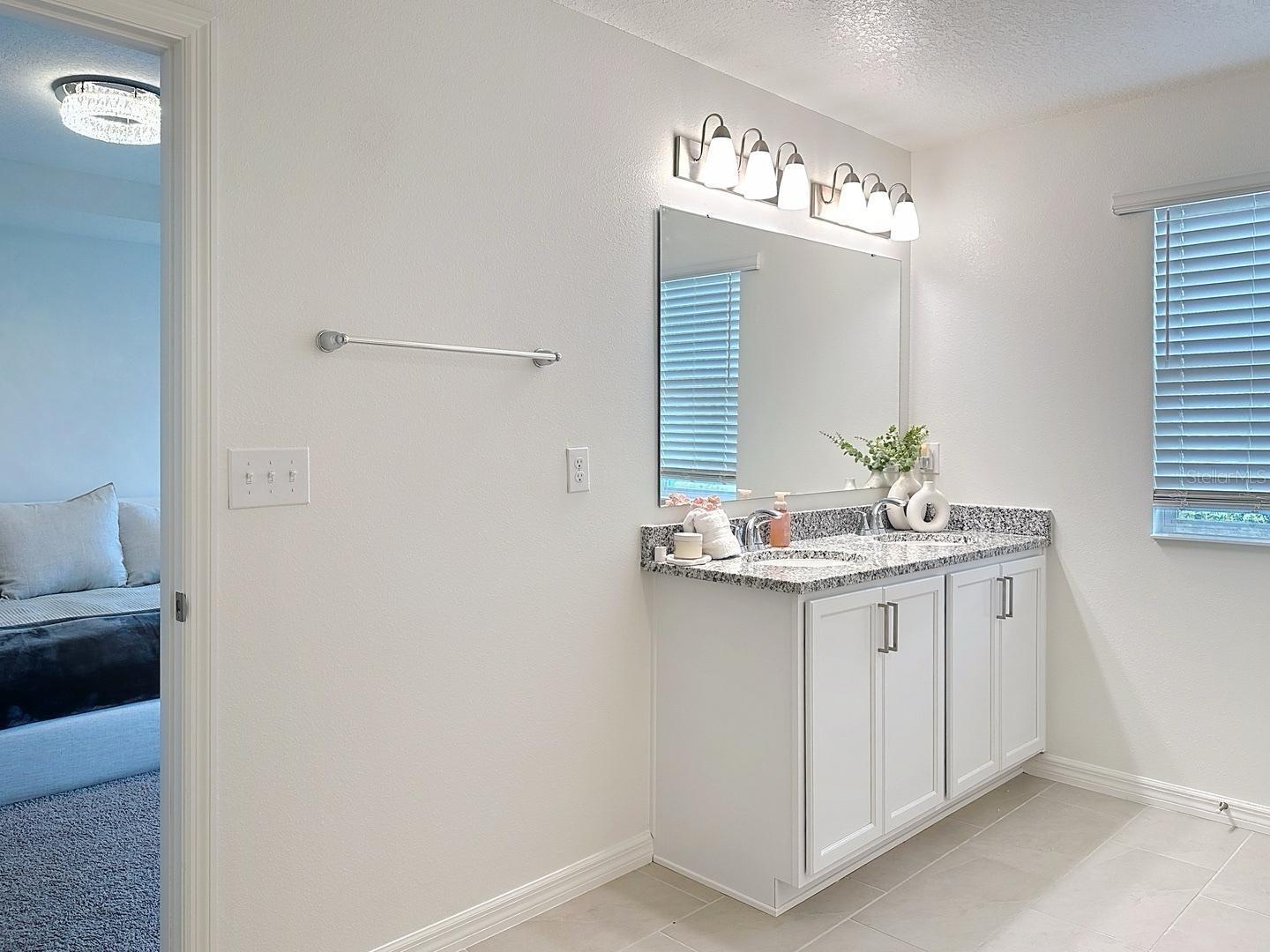 895 OVERPOOL AVE, DAVENPORT, FL, 33896