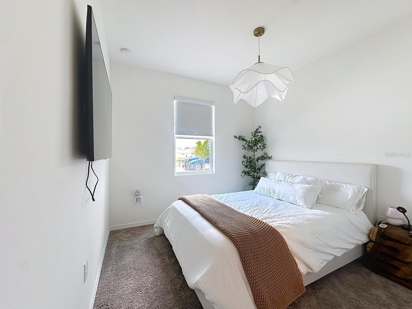 895 OVERPOOL AVE, DAVENPORT, FL, 33896