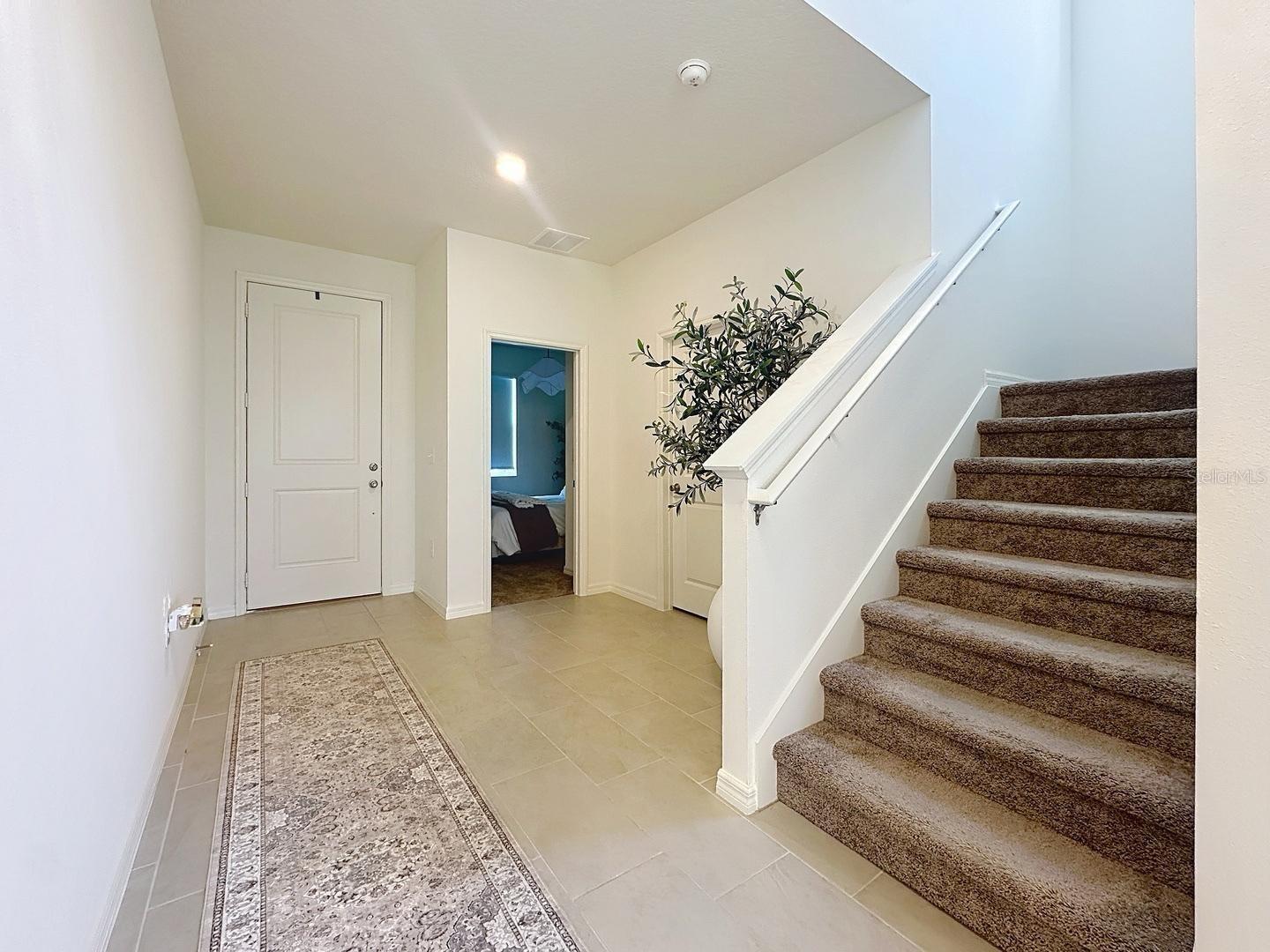 895 OVERPOOL AVE, DAVENPORT, FL, 33896