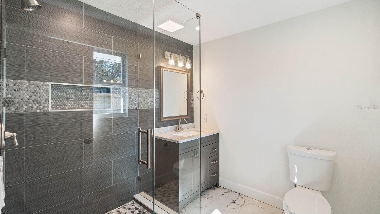 2318 39TH AVE N, ST PETERSBURG, FL, 33714