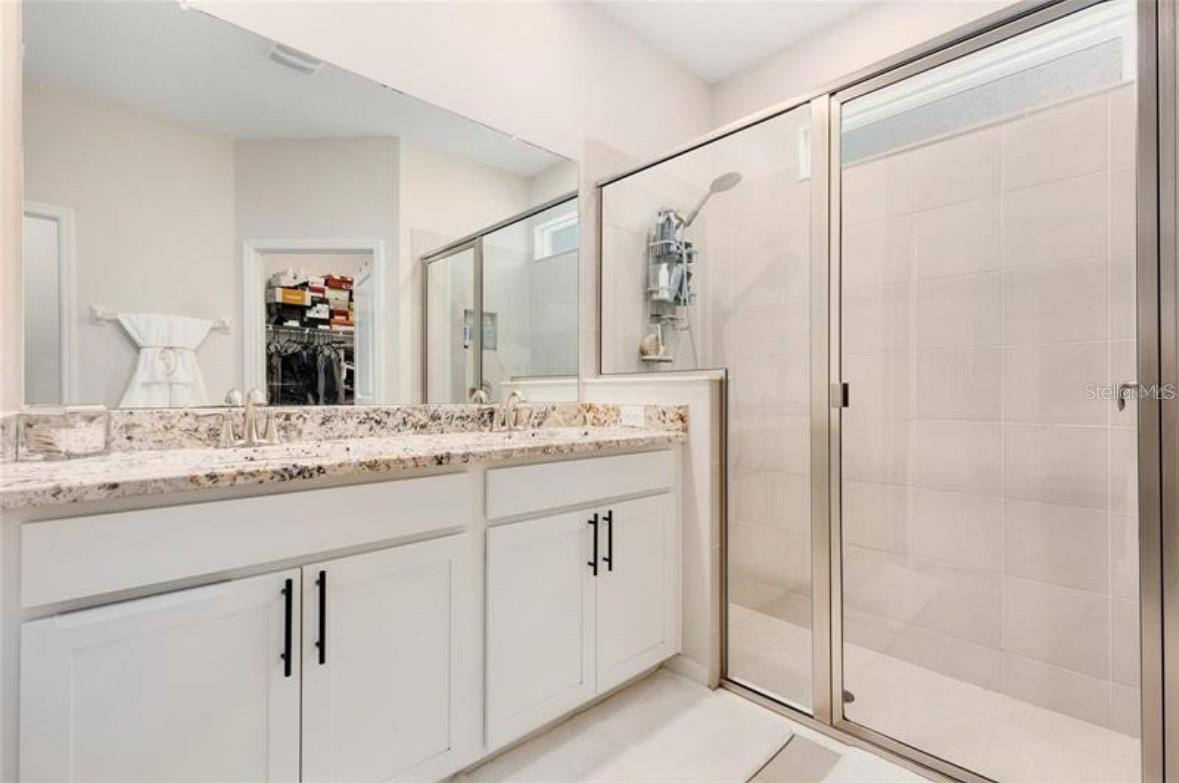 32959 SAND CREEK DR, WESLEY CHAPEL, FL, 33543