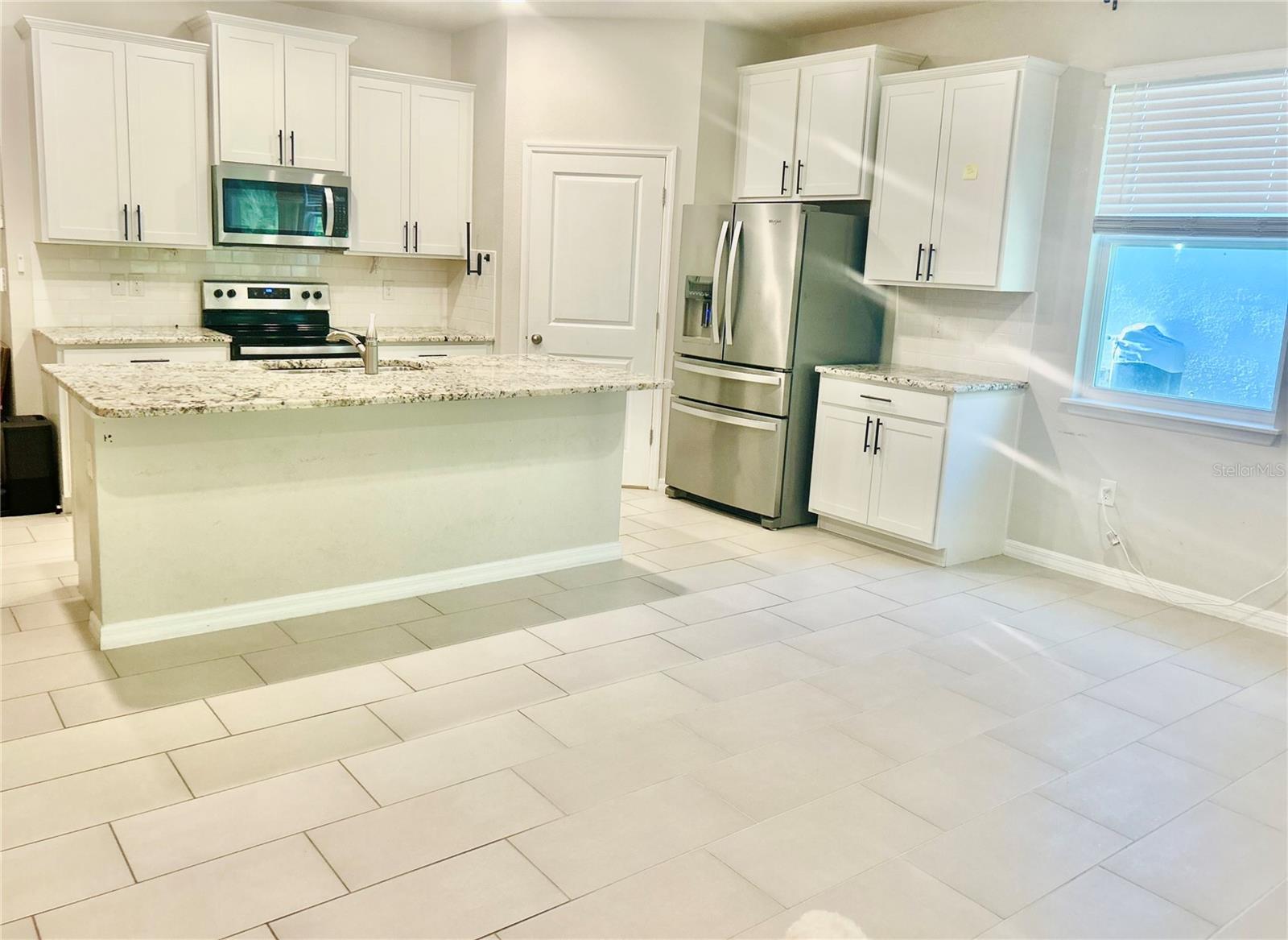 32959 SAND CREEK DR, WESLEY CHAPEL, FL, 33543