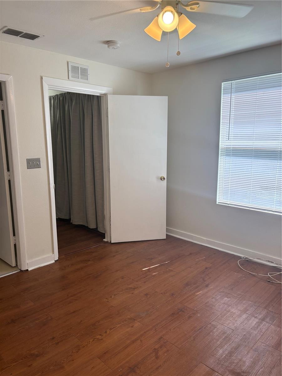 2300 17TH AVE S, ST PETERSBURG, FL, 33712