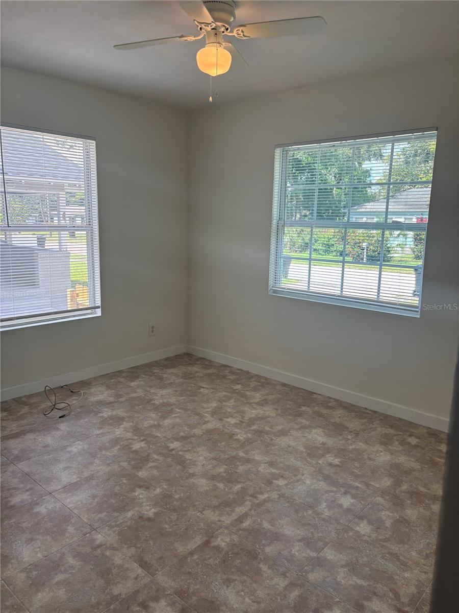 2300 17TH AVE S, ST PETERSBURG, FL, 33712