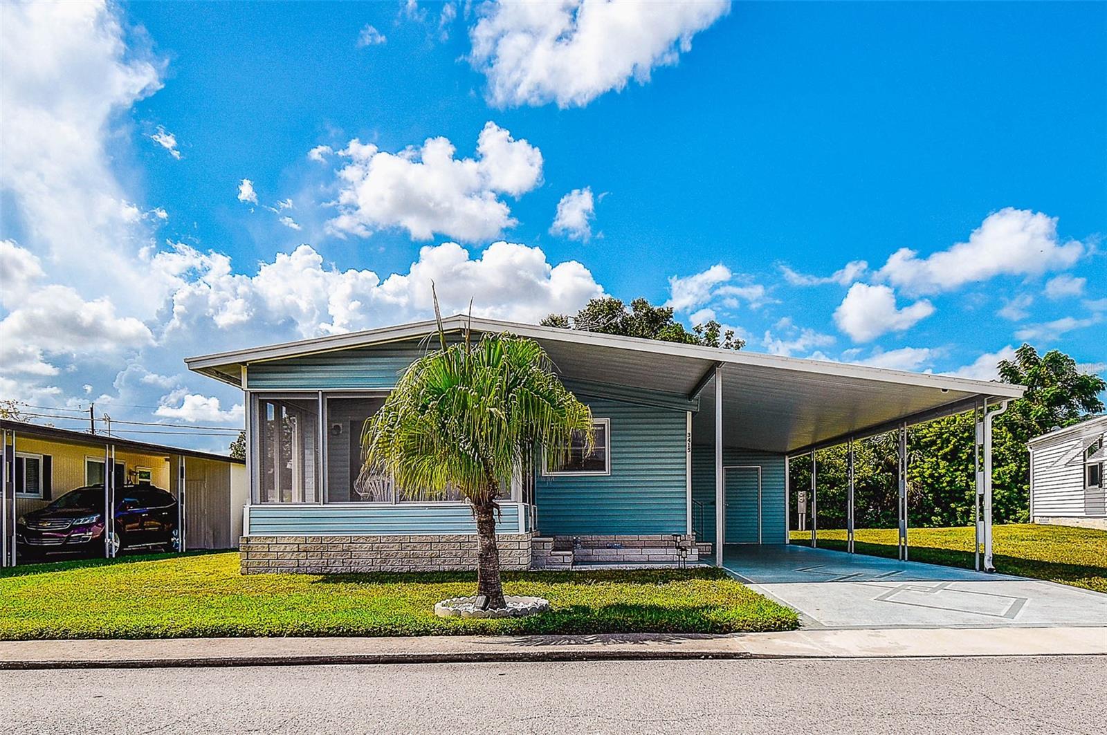 TB8436761 Property Photo