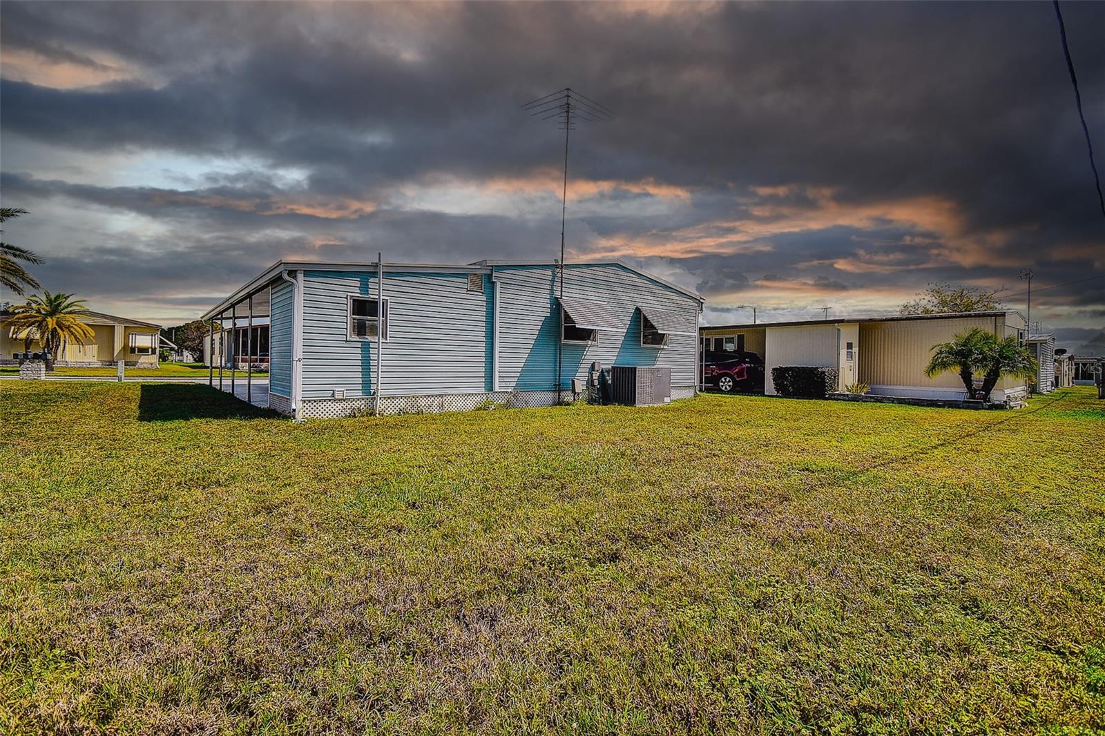 TB8436761 Property Photo